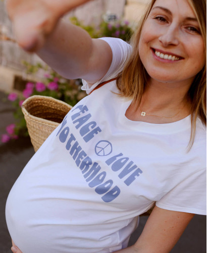 T-shirt à message - peace love motherhood