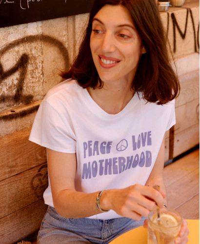 slogan t-shirt - peace love motherhood