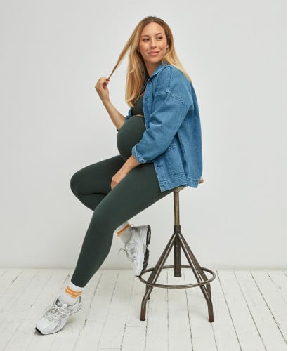 Nahtlose Schwangerschaft-Leggings gerippte Bio-Baumwolle grün