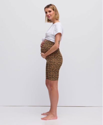 Schwangerschaft-Biker Shorts mit Leopardenmuster Camel aus Bio-Baumwolle