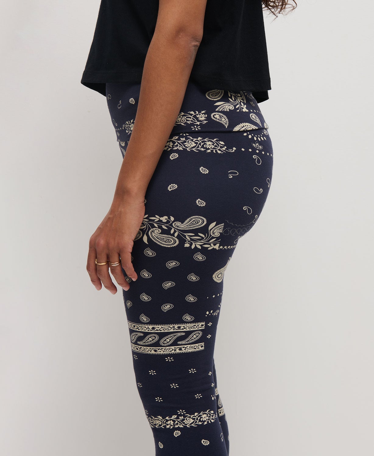 Blue Organic Cotton Bandana Maternity Leggings l Pregnant Comfy Bottom