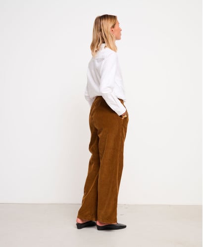 Axelle Schwangerschaftshose Aus Braunem Samt