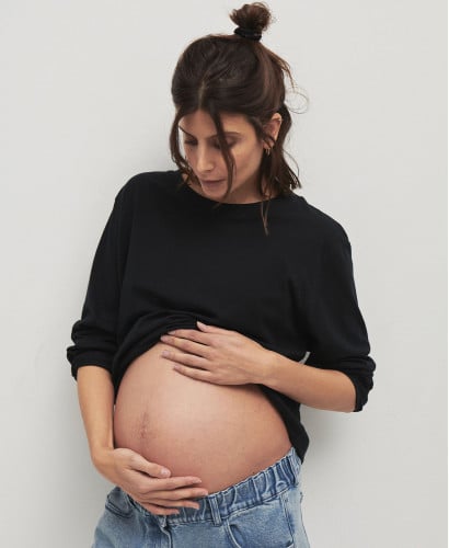 Black Organic Cotton Long Sleeves Pregnancy T-shirt