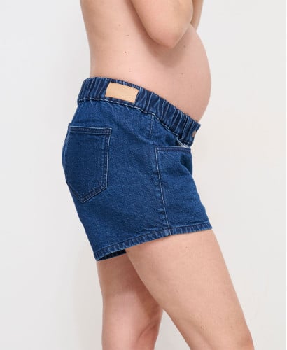 Mittelblaue Umstands-Jeans-Shorts