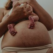 Motherhood ❤️

Avant, pendant & après. 

📷 @melissajeanbabies 

#maternityphotography #photomaternity #babyphotography #jolibump #avantpendantapres
